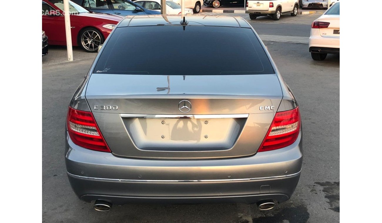 Mercedes-Benz C 300 Mercedes Benz C300 model 2012 GCC car prefect condition full option panoramic roof leather seats bac