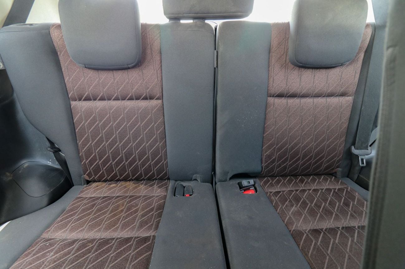 Toyota Innova GL 2023 Toyota Innova – Used | 2.0L Petrol | Automatic | 8 Seater