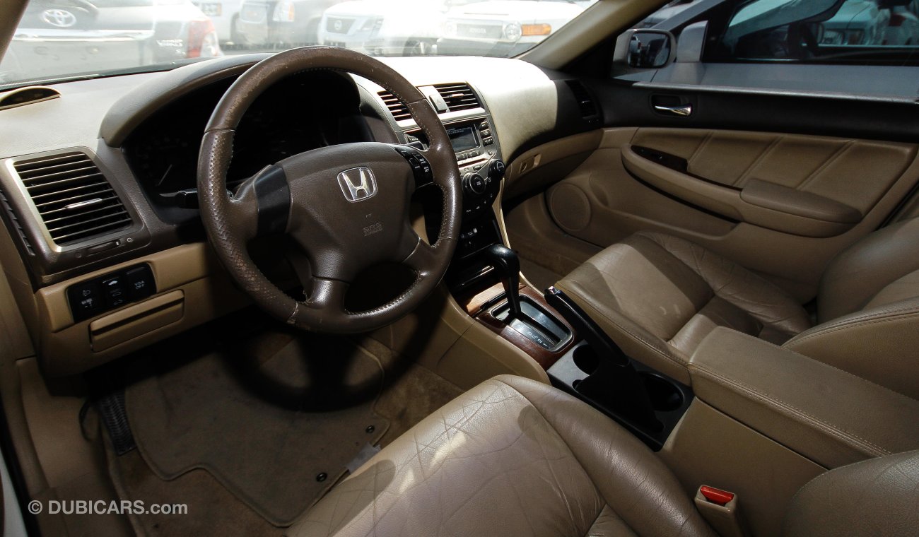 هوندا أكورد 2.4 VTi-E