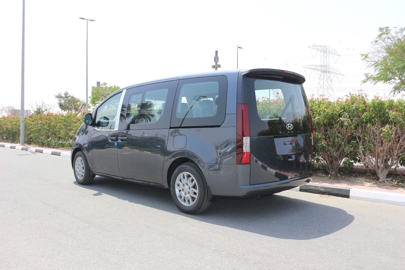 هيونداي ستاريا هينداي ستاريا 2024 جديده بلكامل 9 ركاب مع مساحه تخزين خلفيه