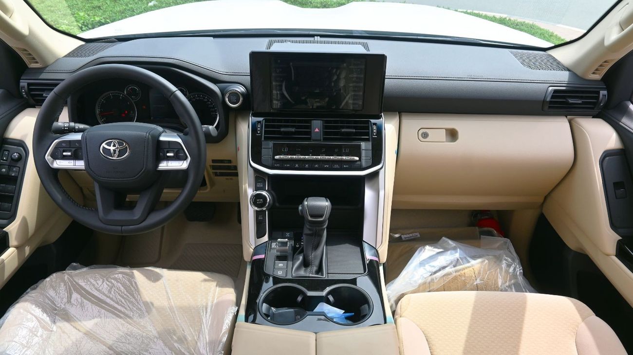 تويوتا لاند كروزر GX 3.3L TOYOTA LAND CRUISER 300 GX DIESEL 3.3L 2024