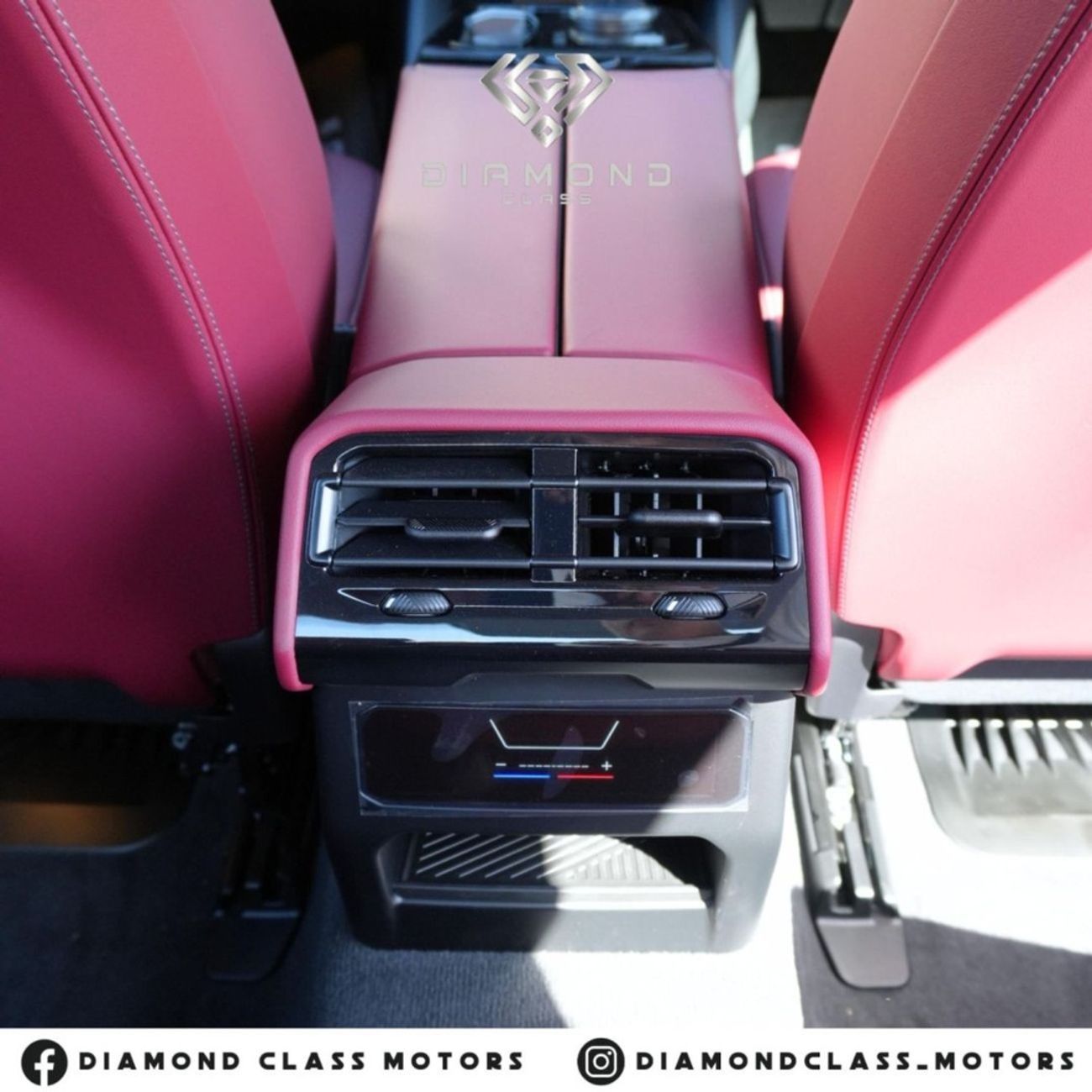 بي أم دبليو i5 BMW i5 eDrive 35L Panoramic M kit Brand New Zero Km for UAE Registration