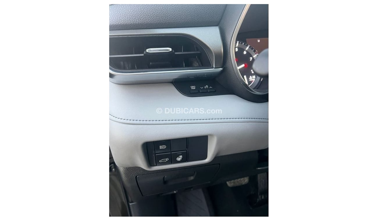 Toyota Highlander *Offer*2021 Toyota Highlander Limited 3.5L V6 Full Option - UAE PASS