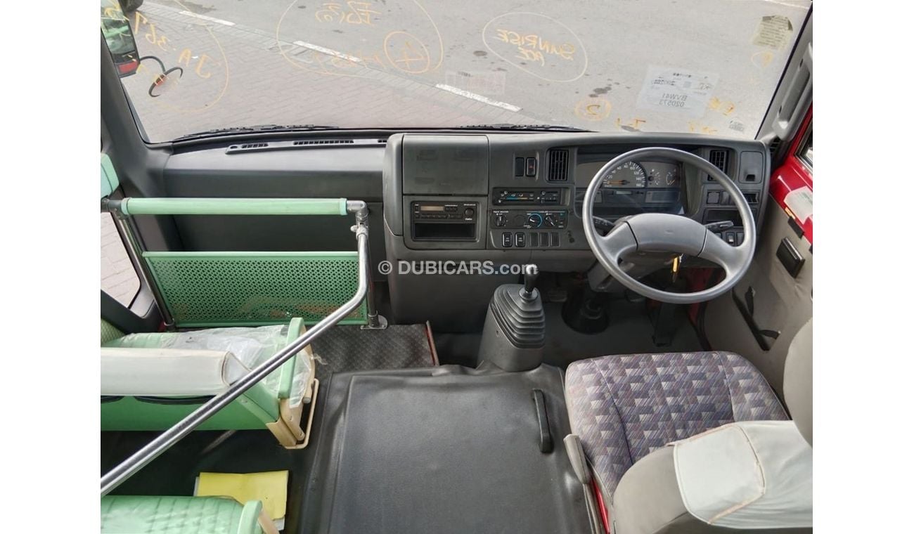 نيسان سيفيليان NISSAN CIVILIAN BUS RIGHT HAND DRIVE (PM1391)