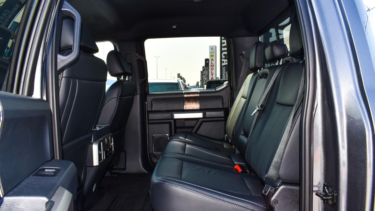 Ford F 350 LARIAT  POWER STROKE 6.7L DIESEL