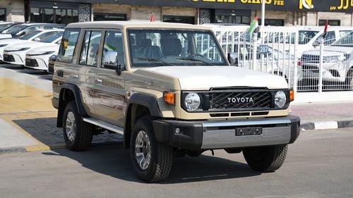 تويوتا لاند كروزر LX