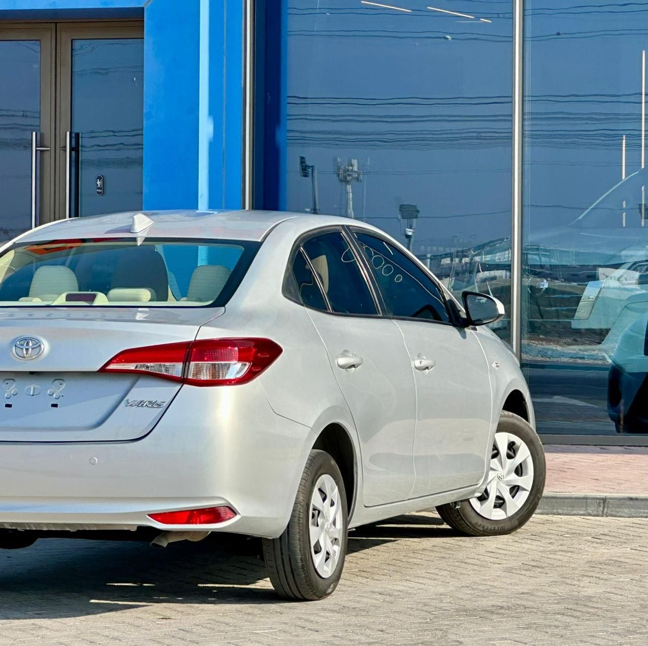 Toyota Yaris 1.5L G 599-Monthly l GCC l Cruise, Camera, GPS l Accident Free