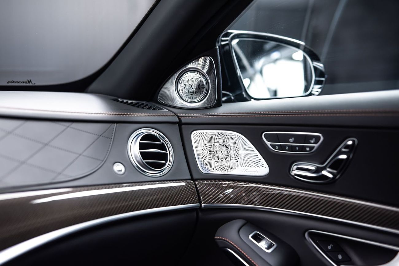 Mercedes-Benz S 65 AMG Mercedes-AMG S 65 Sedan (Long Wheelbase) V12 BiTurbo AMG Final Edition