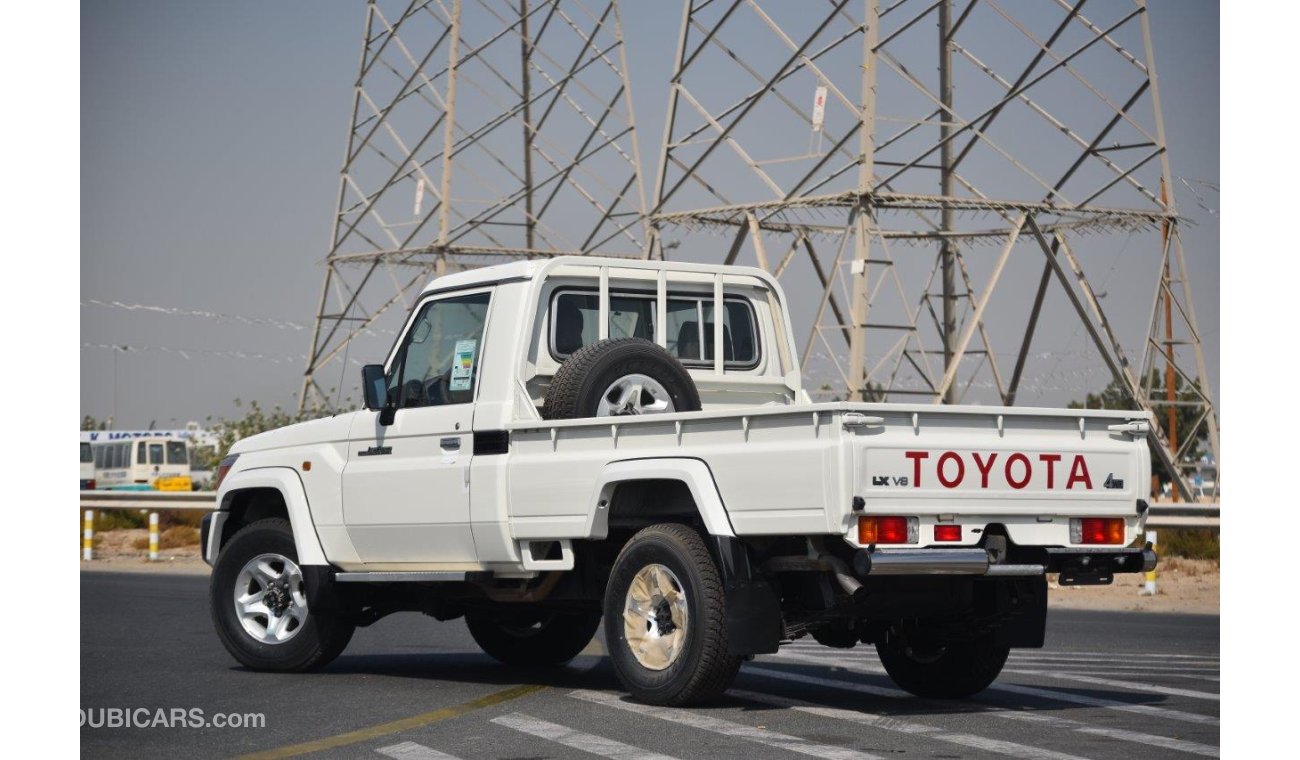 تويوتا لاند كروزر بيك آب 79 SINGLE CAB PICKUP LX V8 4.5L TURBO DIESEL 4WD MANUAL TRANSMISSION