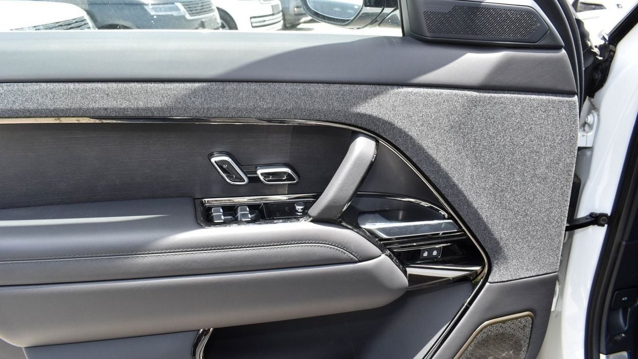 لاند روفر رينج روفر سبورت P530 4.4P V8  AWD Aut.(For Local Sales plus 10% for Customs & VAT)