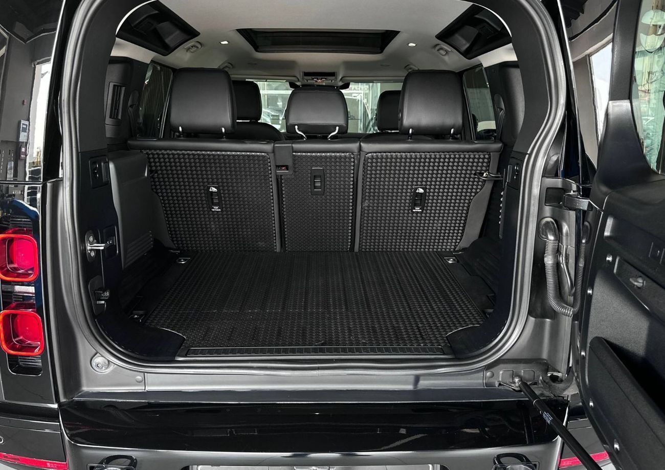 Land Rover Defender P400 Full options with one year warranty