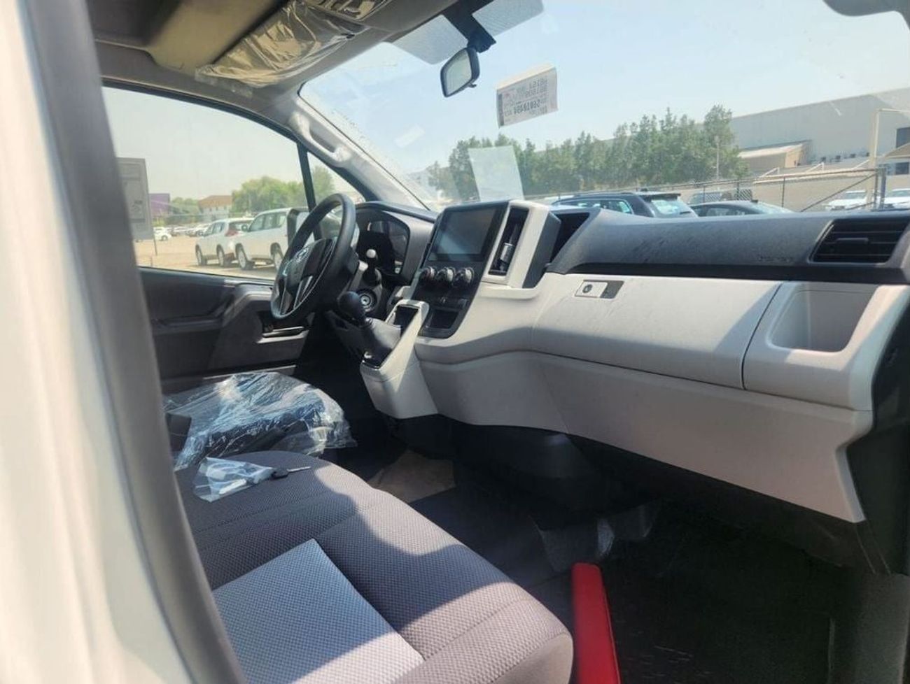 تويوتا هاياس 2025 Toyota Hiace (New-Shape) High-Roof Panel Cargo Delivery Van 3.5L V6 Petrol M/T RWD Export Only