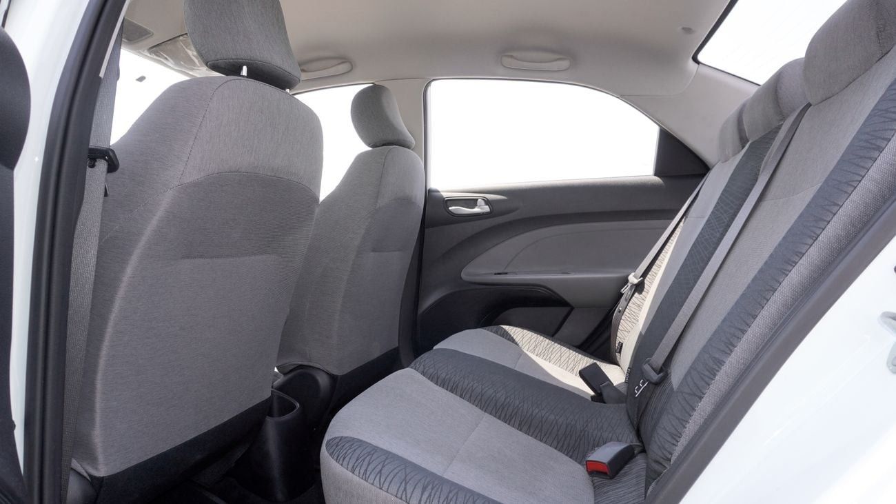 كيا بيجاس 1.4 L