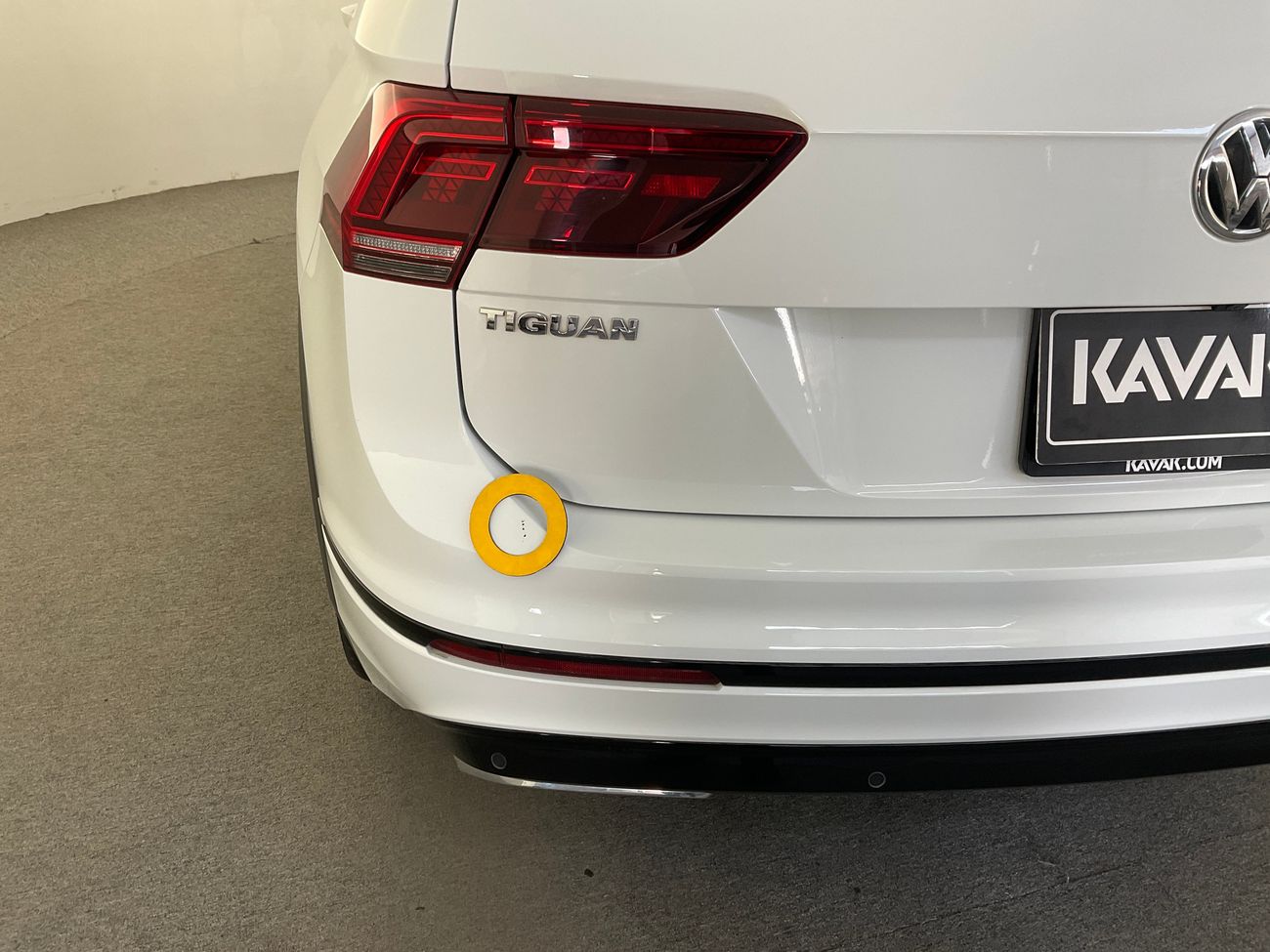 فولكس واجن تيجوان R-Line | شامل الضمان | 0 ﺪﻔﻋﺓ ﺃﻮﻟﻯ