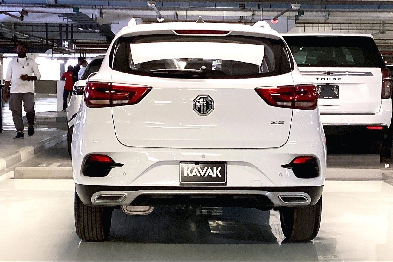 أم جي ZS Luxury | شامل الضمان | 0 ﺪﻔﻋﺓ ﺃﻮﻟﻯ