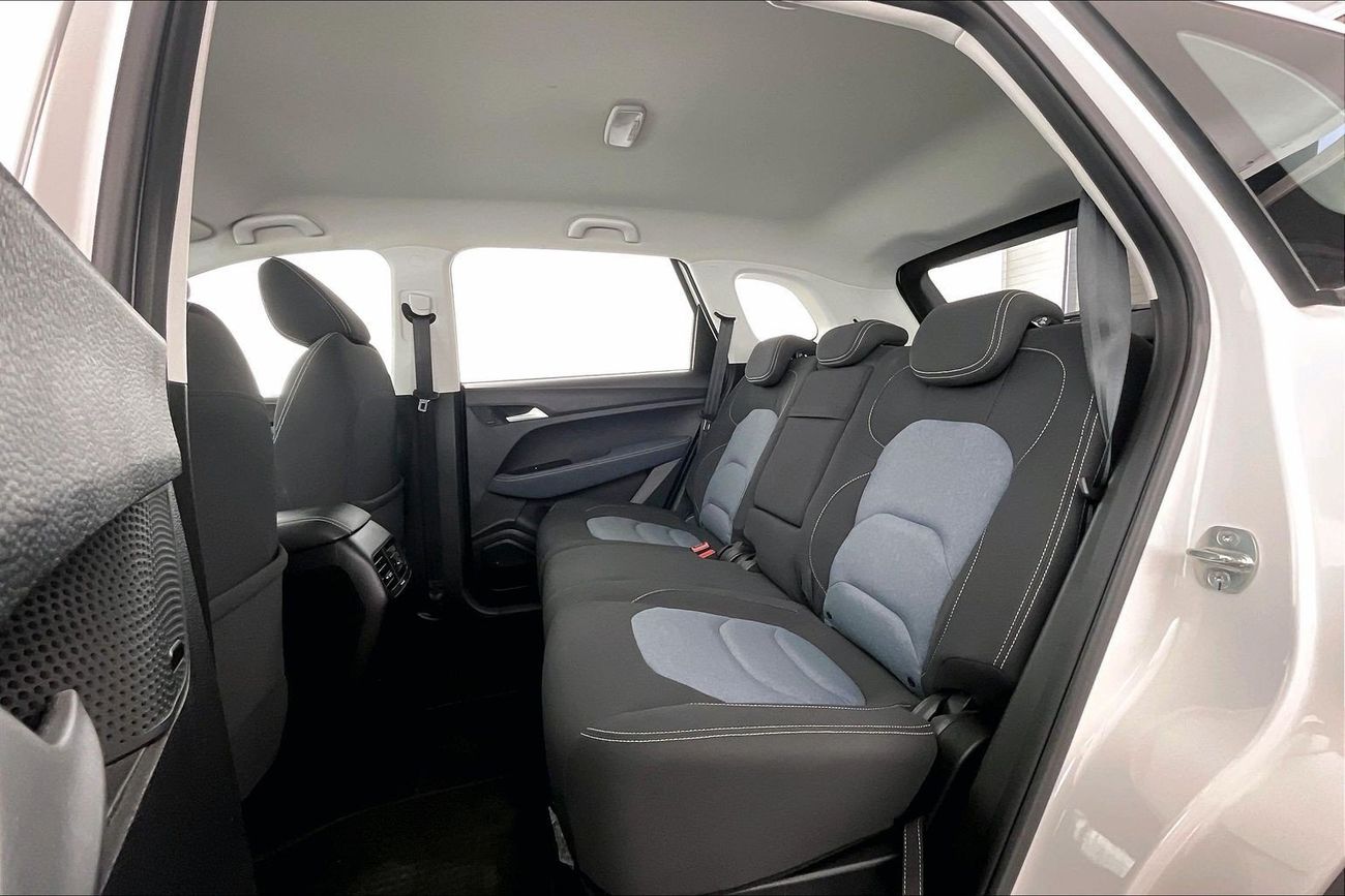 Chevrolet Captiva LS | National Day Celebration | Guaranteed Warranty | 0 Down Payment