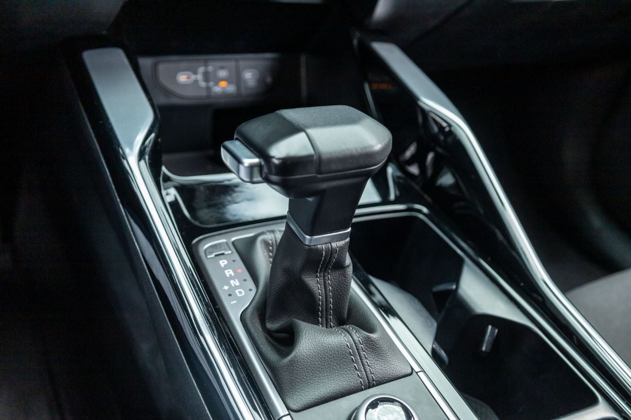 Kia Sorento Std 2.5L FWD