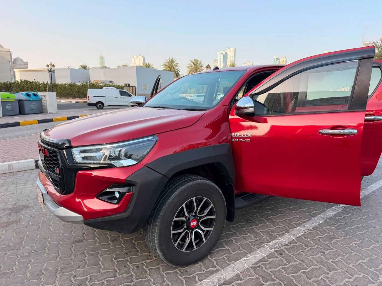 Toyota Hilux DLS SR5 With GR Upgrade Shape