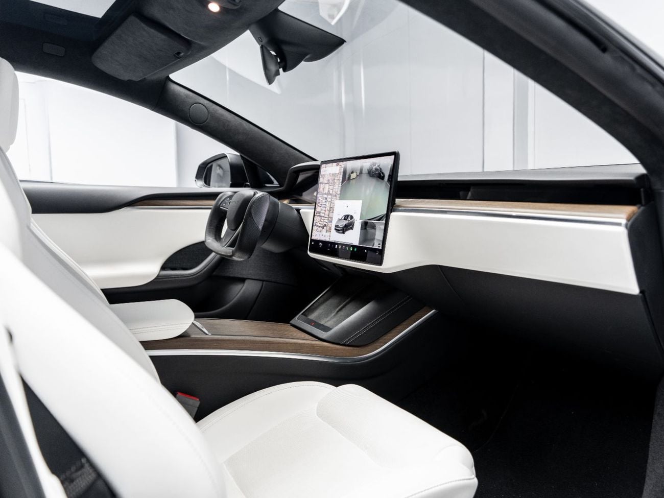 تسلا Model S Long Range (AWD) 2023 Tesla Model S Performance, 100kWh, 4WD, 670bhp, Single Speed Automatic