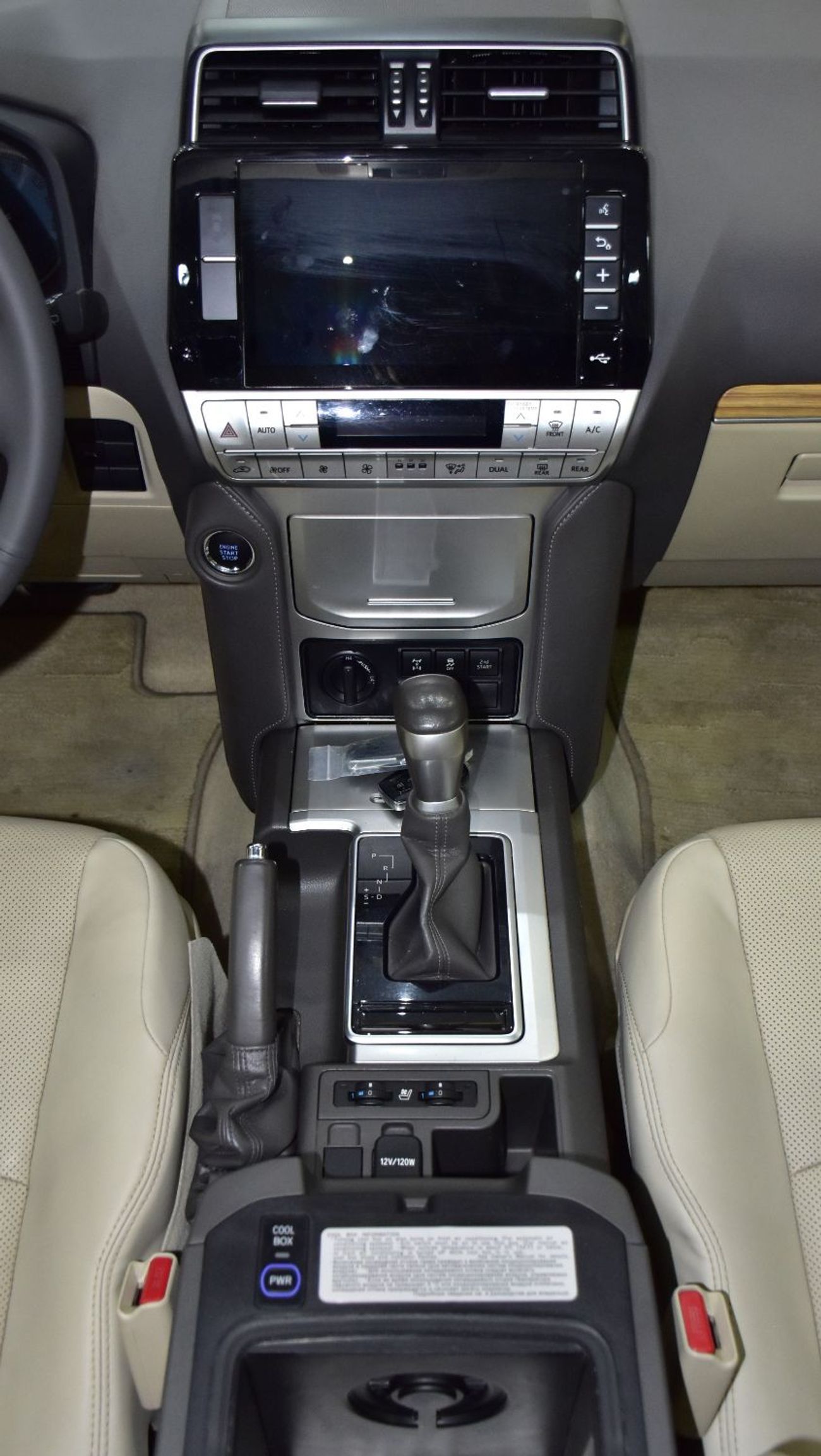 تويوتا برادو EXCELLENT DEAL for our Toyota Prado VXR ( 2022 Model ) in Grey Color GCC Specs