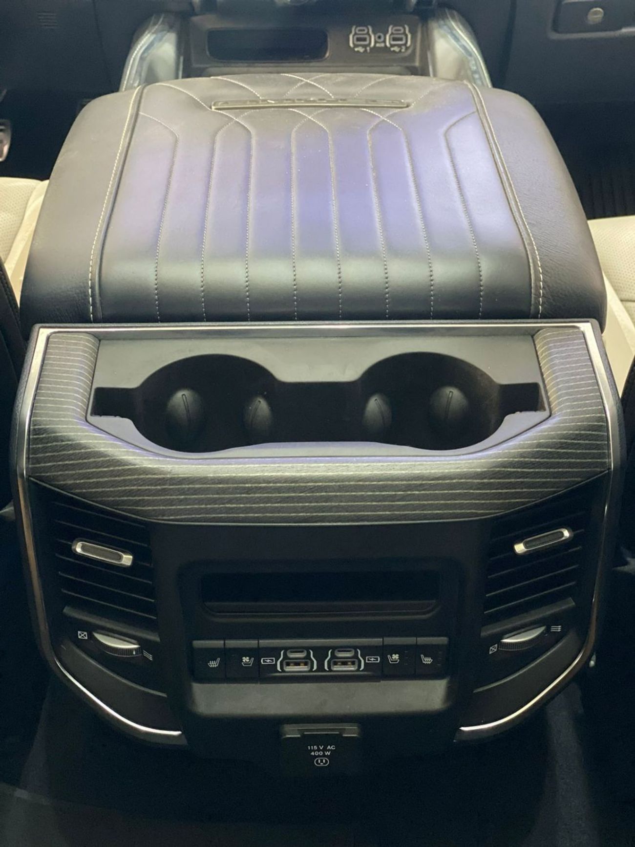 رام 1500 Dodge Ram Limited | Low mileage