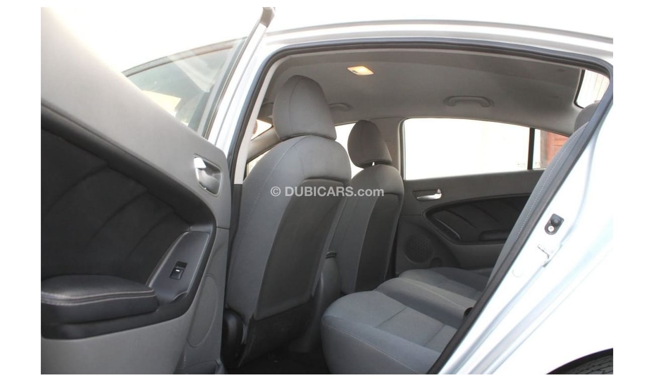 كيا سيراتو كيا سيراتو2017 خليجي بحالة ممتازة بدون حوادث