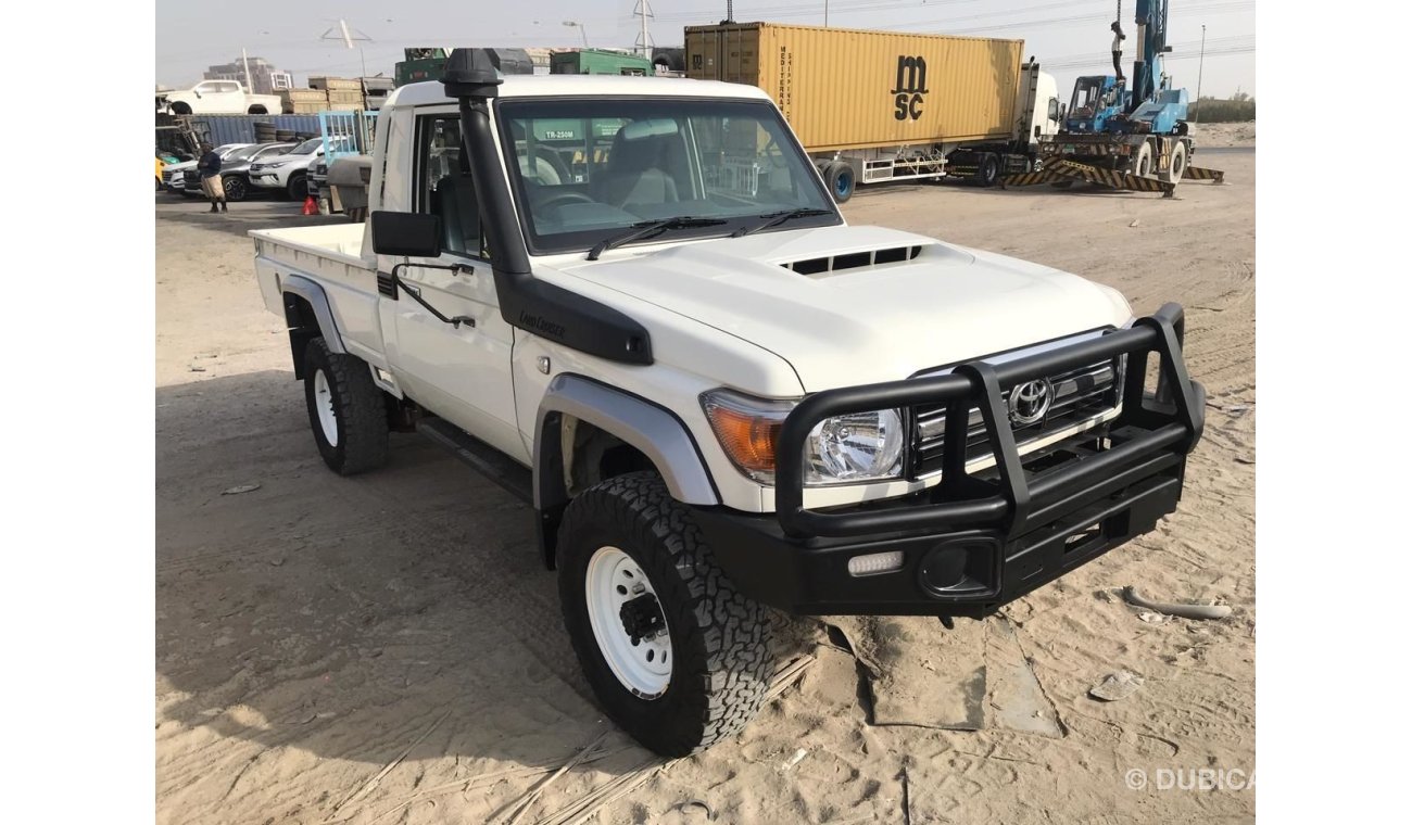 Toyota Land Cruiser Pick Up DIESEL SINGLE CAB 2019 4.5 L RIGHT HAND DRIVE