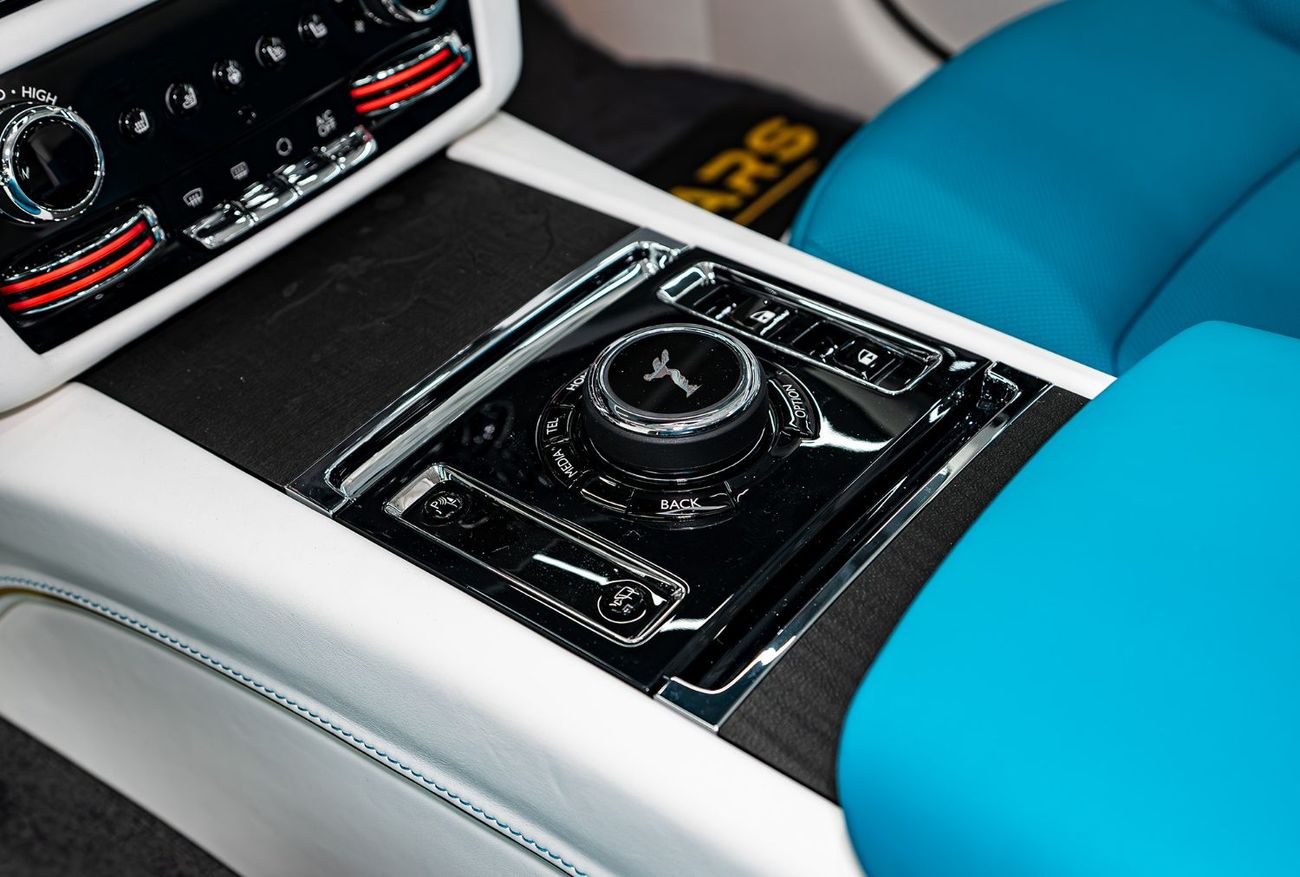 Rolls-Royce Spectre ROLLS-ROYCE SPECTRE PRIMAVERA INSPIRED MY26 FULL