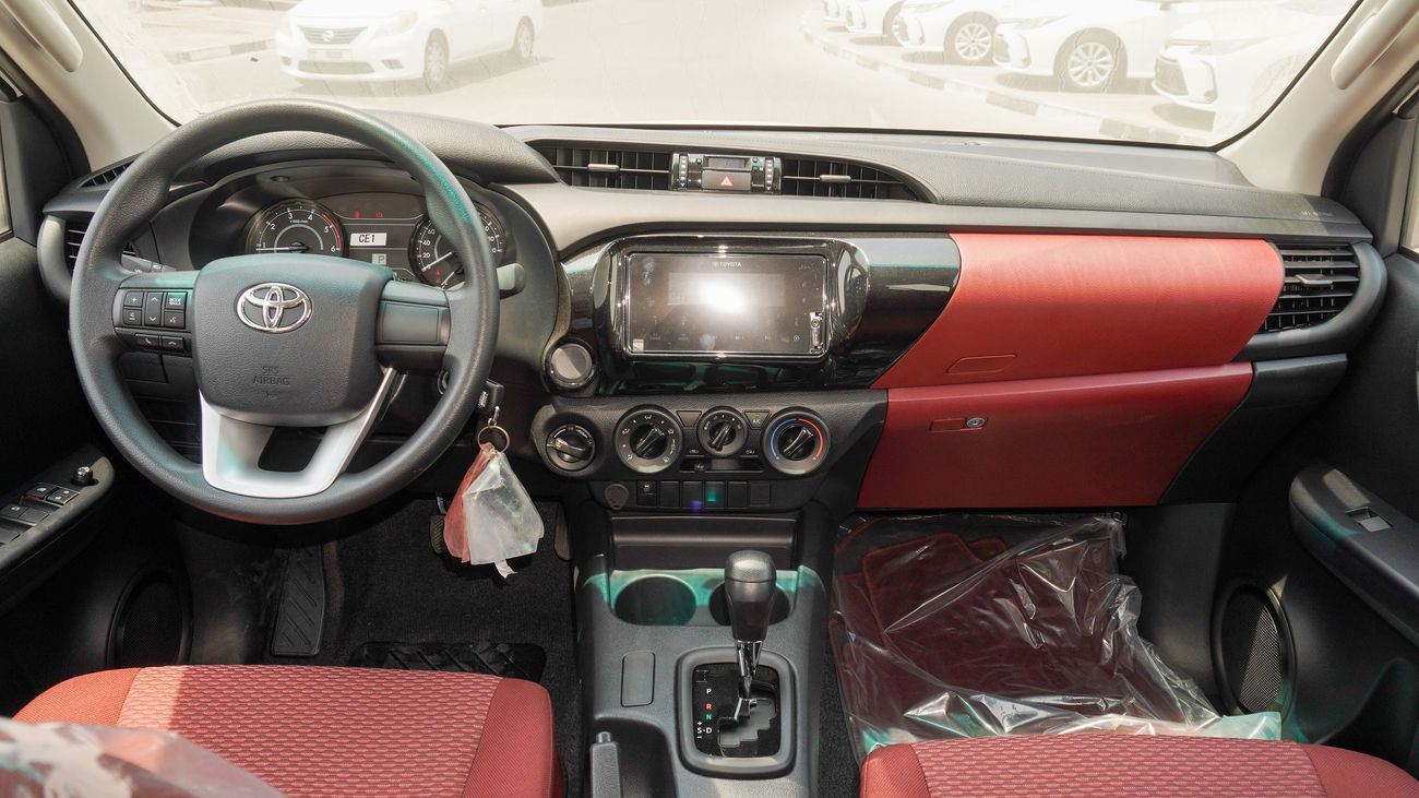 تويوتا هيلوكس DLX 2.4L DIESEL