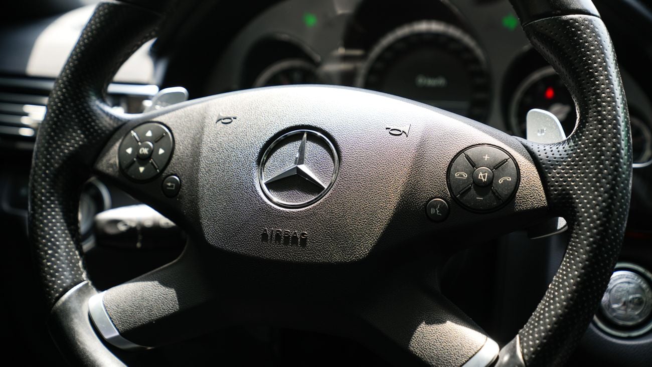 مرسيدس بنز E 63 AMG STD