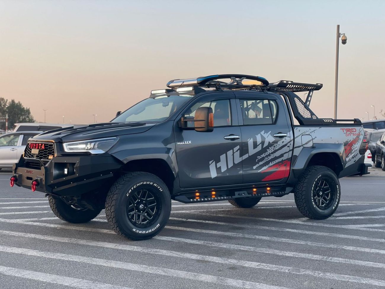 Toyota Hilux 2019 Toyota Hilux Revolution Edition - 4x4 | GCC Specs | Full Off-Road Build