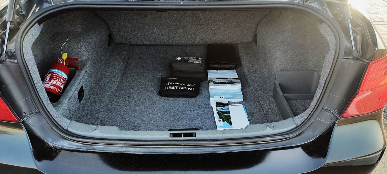 بي أم دبليو 325