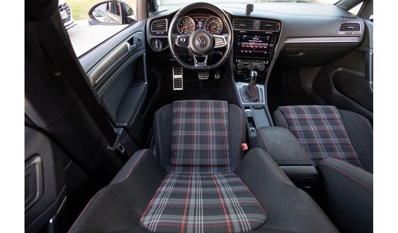 فولكس واجن جولف GTI Fabric + 2.0L Volkswagen Golf GTI 2019 GCC under Warranty with Flexible Down-Payment.