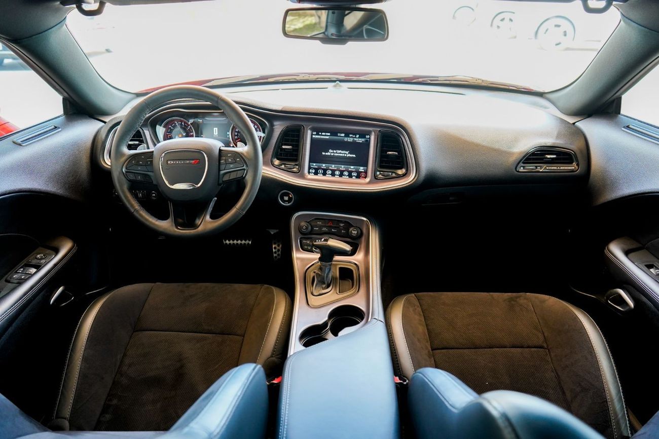 Dodge Challenger Dodge Challenger SXT Plus 2018 GCC (LOWEST MILEAGE) under Warranty with Flexible Down-Payment/ Flood