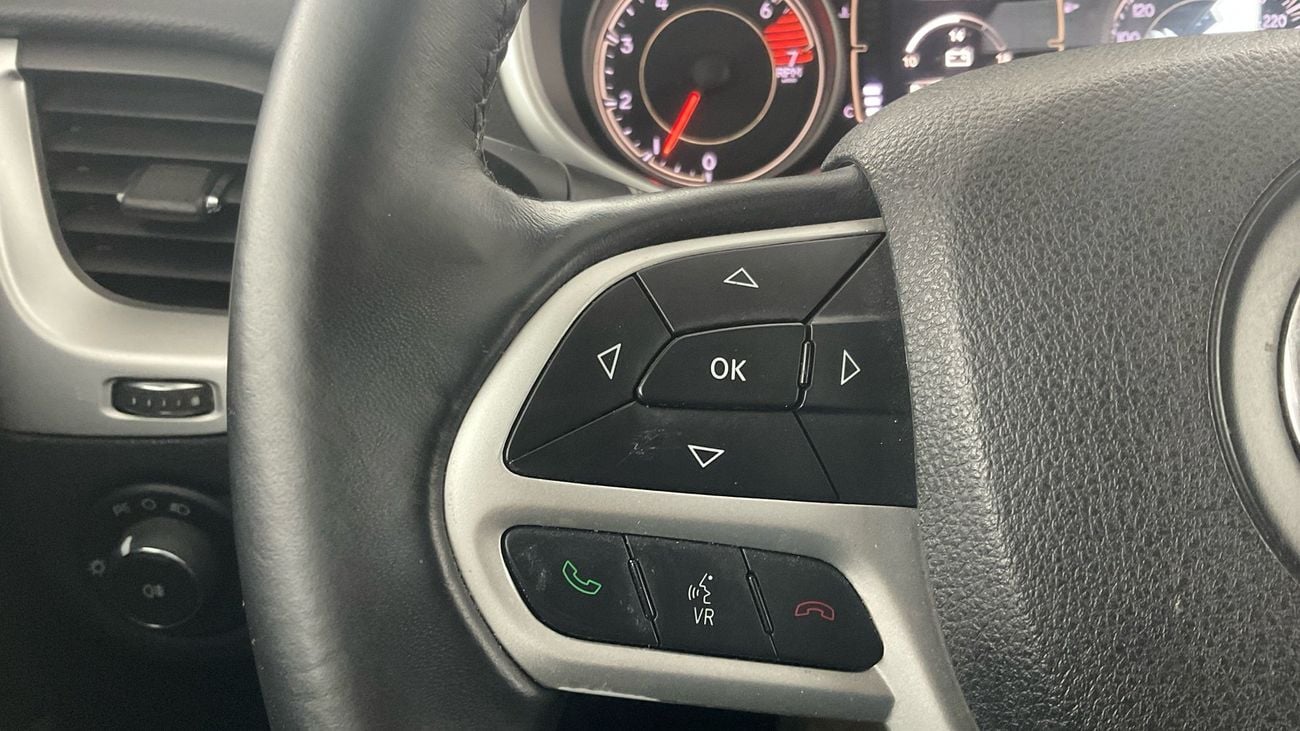 جيب شيروكي 3.2 SPORT X AUTO | شامل الضمان | 0 ﺪﻔﻋﺓ ﺃﻮﻟﻯ
