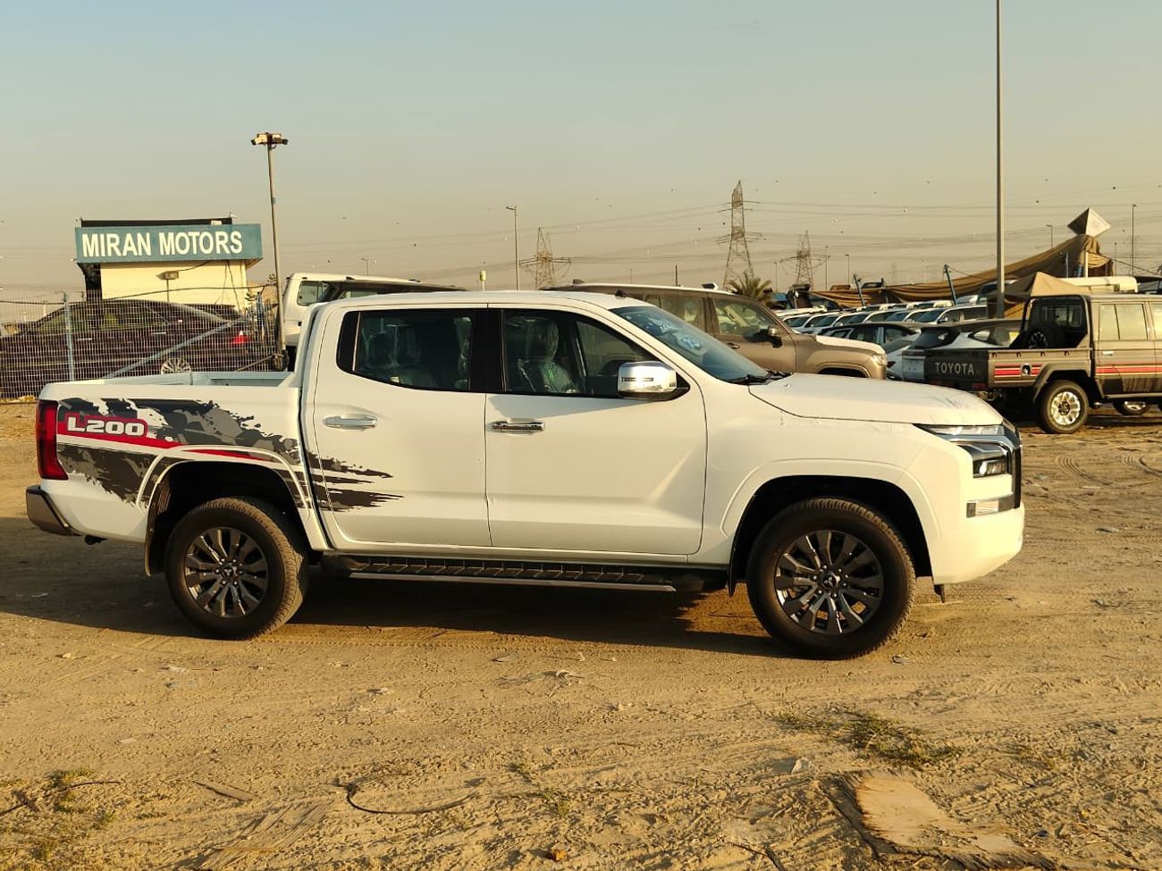 ميتسوبيشي L200 MITSUBISHI L200 H-LINE 2.4L PICKUP 4WD 2026