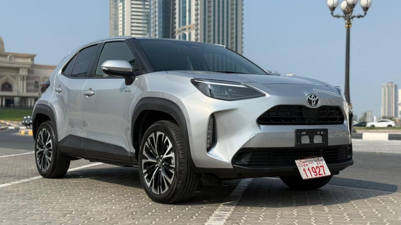 Toyota Yaris Cross YARIS CROSS 1.5 LITER ,PETROL RIGHT HAND ,FOR EXPORT ONLY