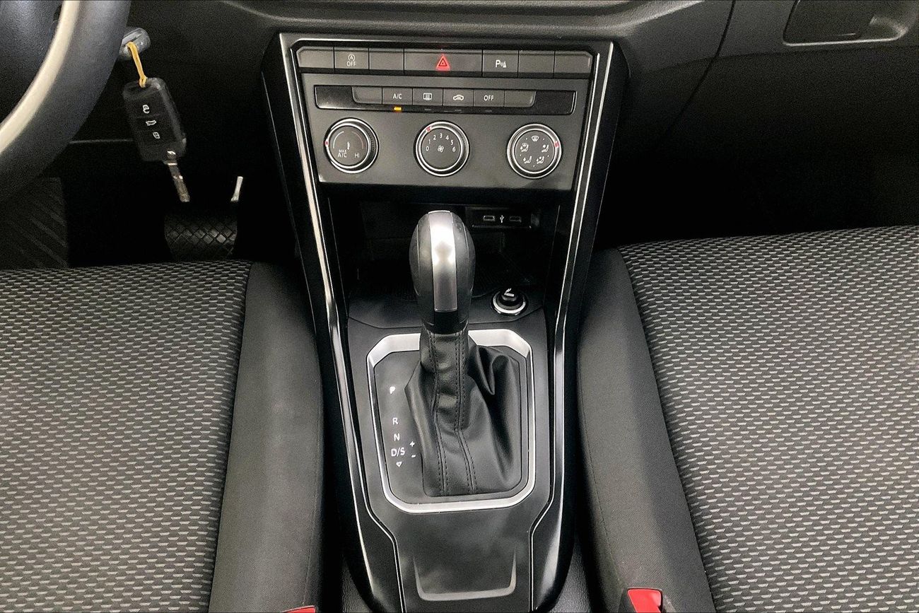 أودي Q3 40 TFSI S-Line | شامل الضمان | 0 ﺪﻔﻋﺓ ﺃﻮﻟﻯ