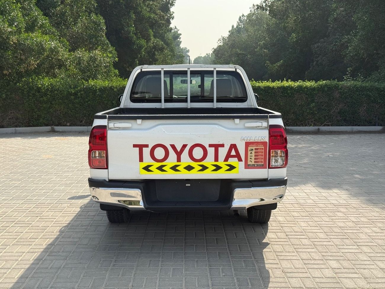 Toyota Hilux GLX 2.7L Double Cab Utility RWD A/T