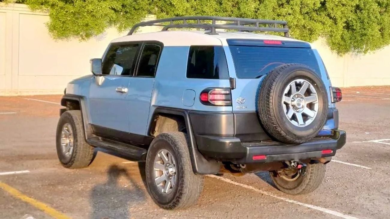 تويوتا إف جي كروزر GXR 4.0L A/T