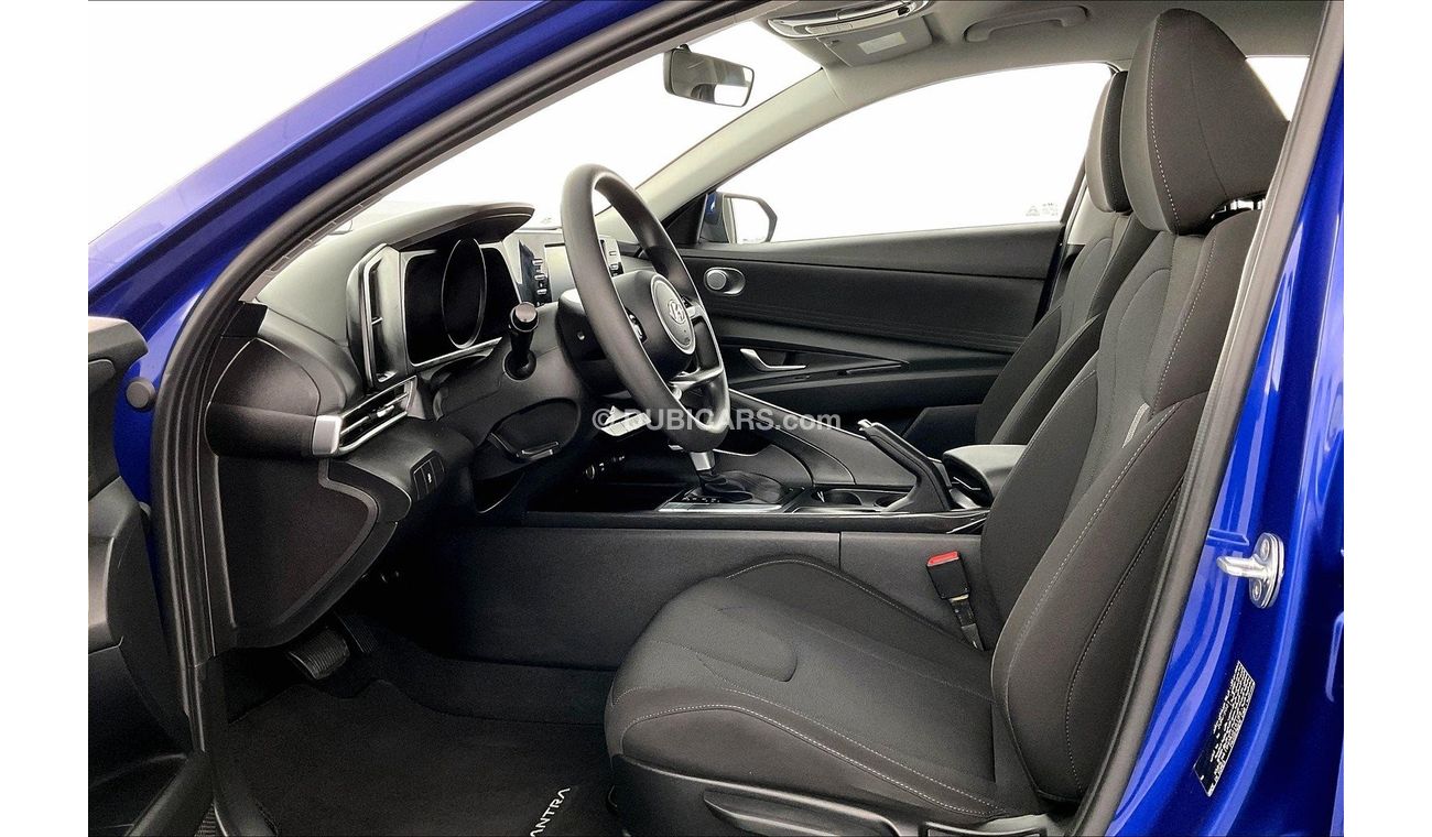 Hyundai Elantra Smart