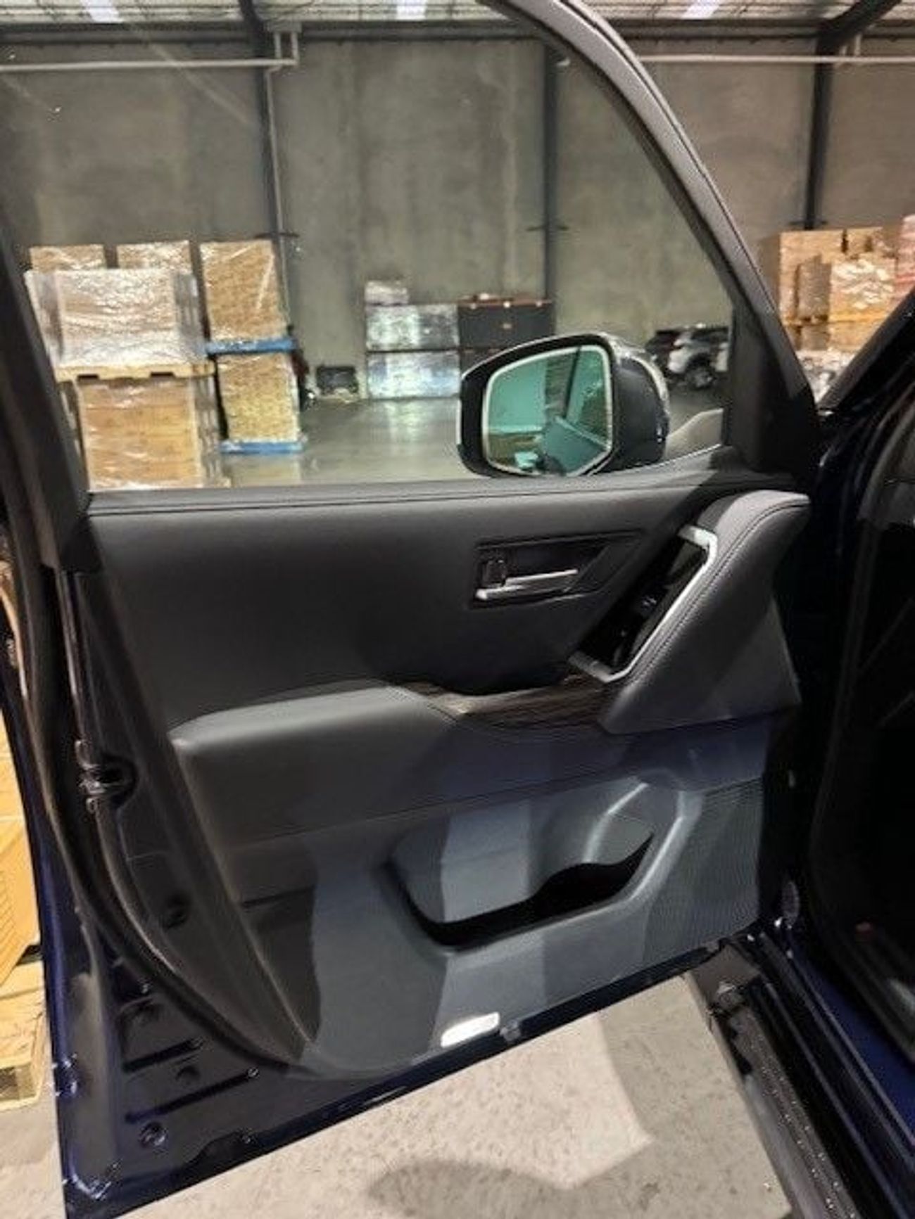 تويوتا لاند كروزر SAHARA DIESEL AUTO 15KM NEW FULL OPTIONS RIGHT-HAND-DRIVE