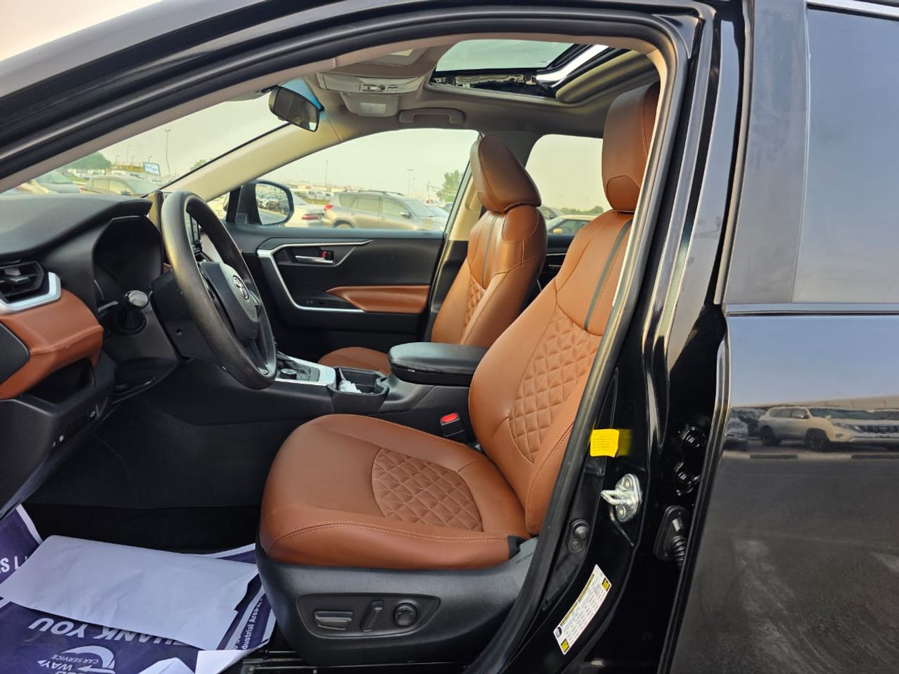 تويوتا راف ٤ 2.5L XLE Hybrid