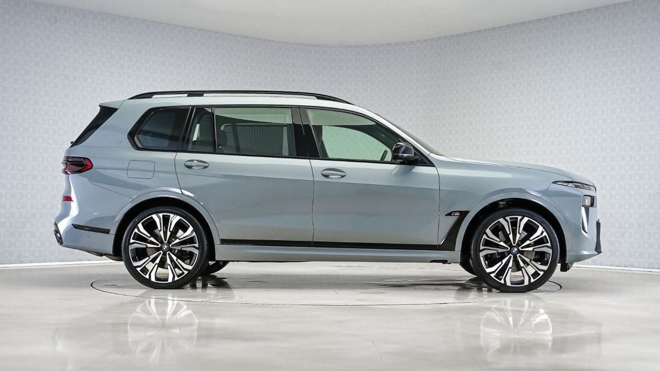 بي أم دبليو X7 M60i | AED 5,546 PM | Up to 3 Years Warranty | GCC