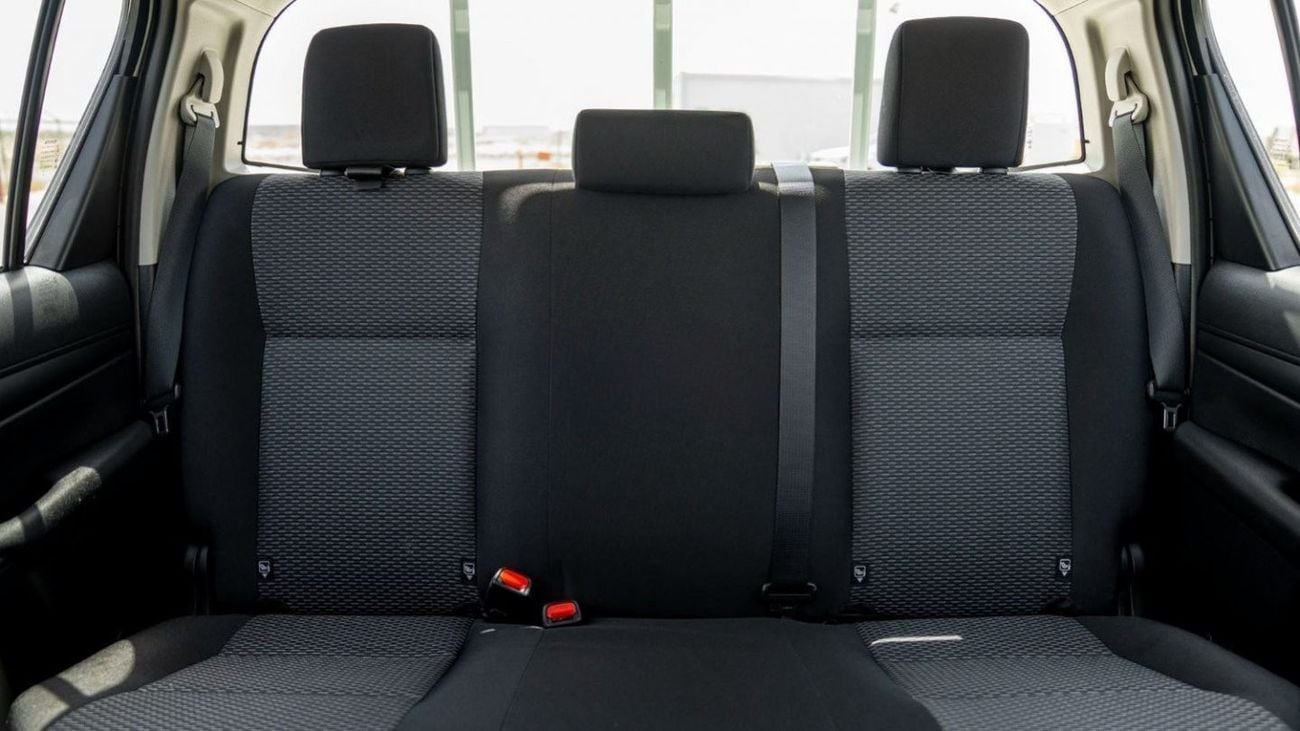 Toyota Hilux HILUX 2.4L MED OPTION DIESEL 2024