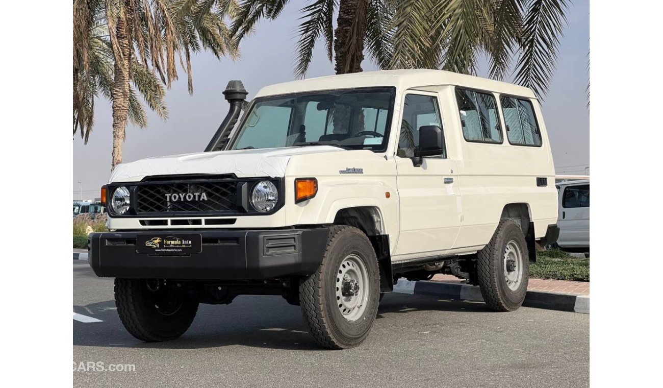 Toyota Land Cruiser Hard Top LC78 3 DOORS 4.0L PTR M/T // 2024 // STANDARD OPTION // SPECIAL OFFER // BY FORMULA AUTO // FOR EXPO