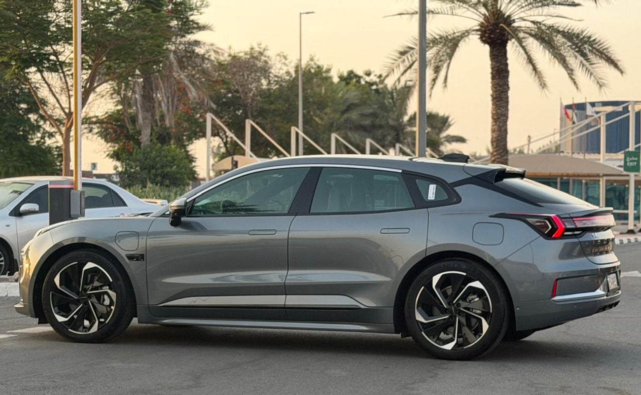 زيكر 001 2022 Zeekr 001 ME 100kWh 4WD Electric Performance Dual Motor Original Paint With Two Years Warraty