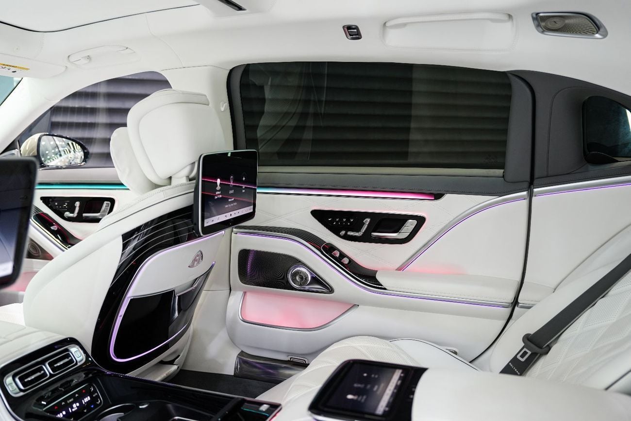 Mercedes Maybach S680 Maybach Two-Tone, BRAND NEW, Executive Rear Seat Pack Plus, EMC Warranty + Service!!