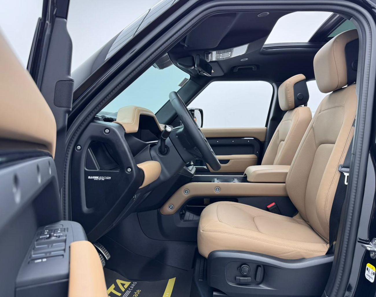 Land Rover Defender P400 110 X-Dynamic HSE 3.0L (5 Seater) 2025 Land Rover Defender P400 HSE 110 X-Dynamic HSE, 2030 Lan