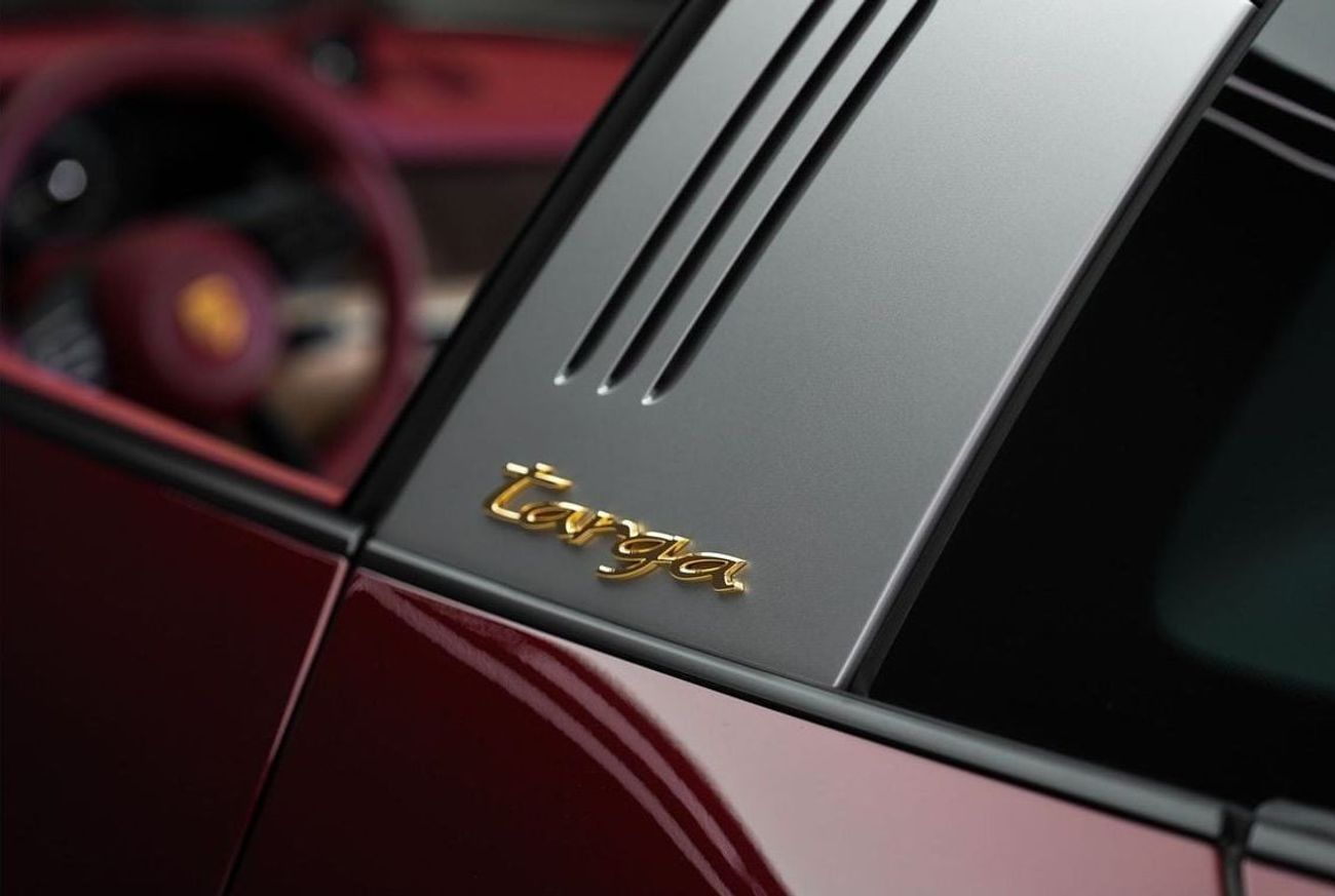 Porsche 911 Targa 4S Heritage 3.0L Targa